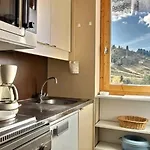 2 Pieces Avec Balcon Au Pied Des Pistes, 4 Personnes - Fr-1-455-14 Apartment La Plagne