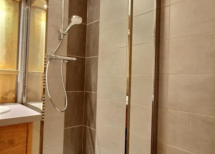 2 Pieces Avec Balcon Au Pied Des Pistes, 4 Personnes - Fr-1-455-14